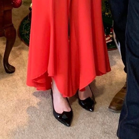 Venus RED wide leg Slacks, high/low at bottom Sz S - Picture 6 of 13